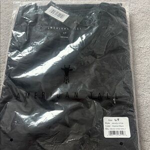 American Tall Black Shirt L/T